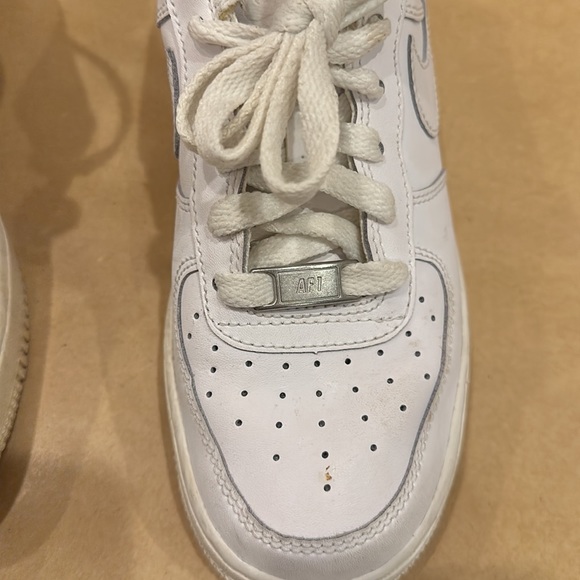 Air Force 1s - Picture 3 of 3